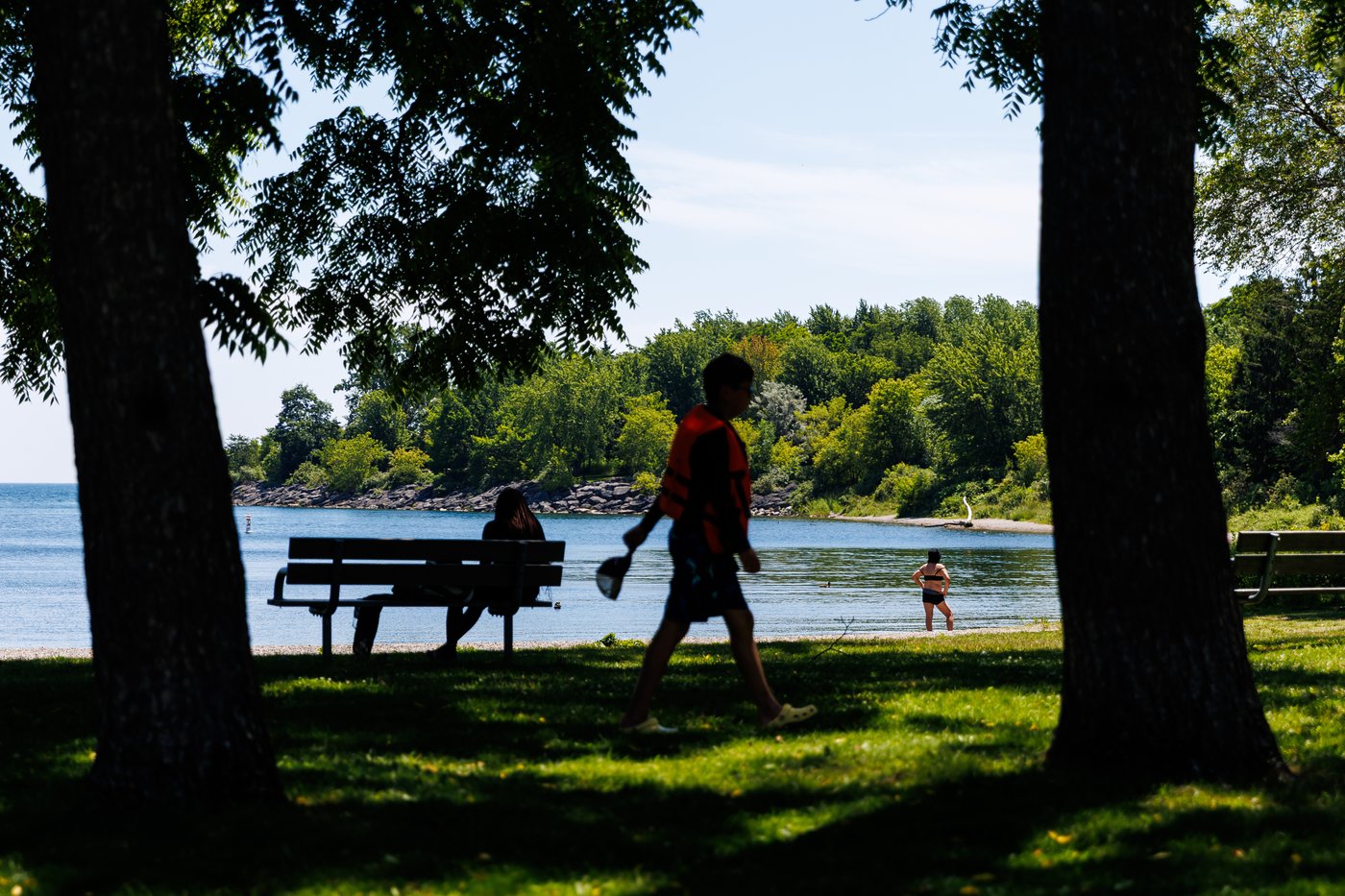 Heat wave gripping Central Canada sends thermostat soaring, residents seeking relief | iNFOnews.ca