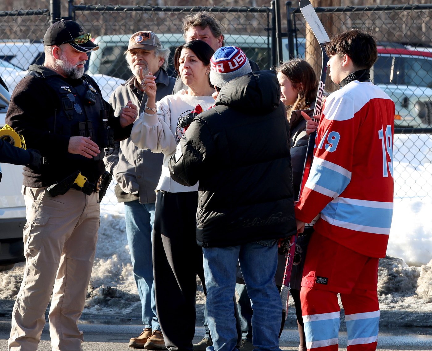 3 killed, including suspect, in shooting during Rhode Island youth hockey game | iNFOnews.ca