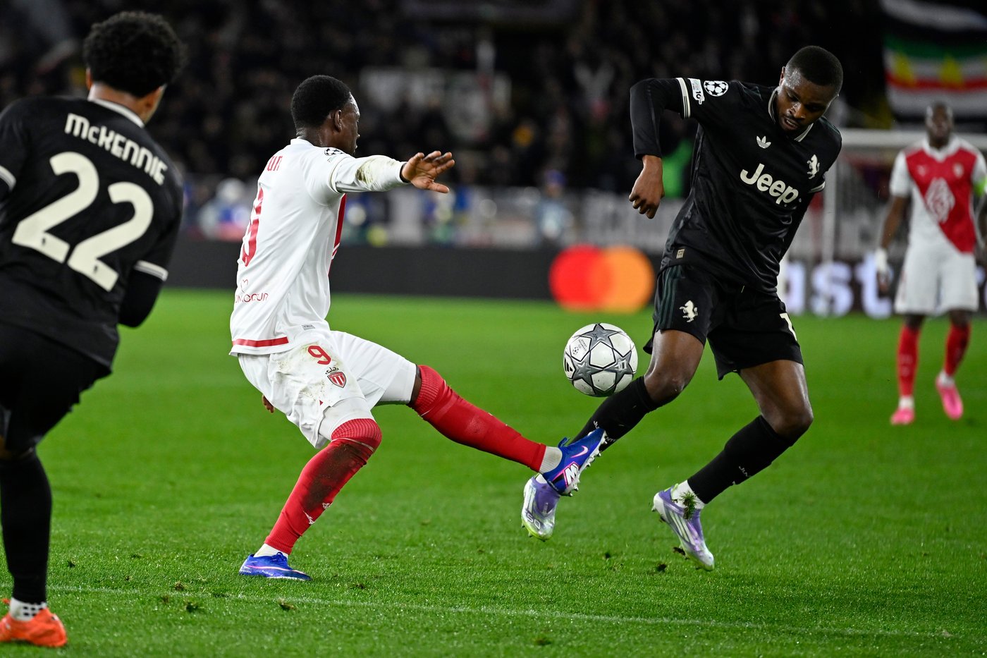 Familiar face returns to Marseille where Habib Beye takes charge amid a title slide | iNFOnews.ca