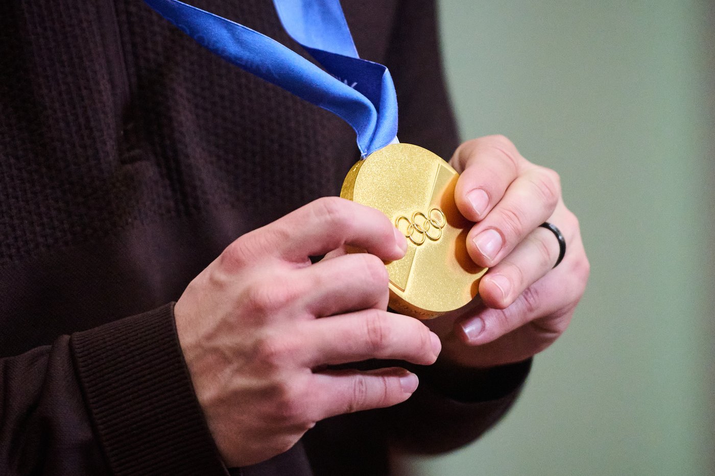 Photo Gallery: Canada's Olympians arrive home | iNFOnews.ca