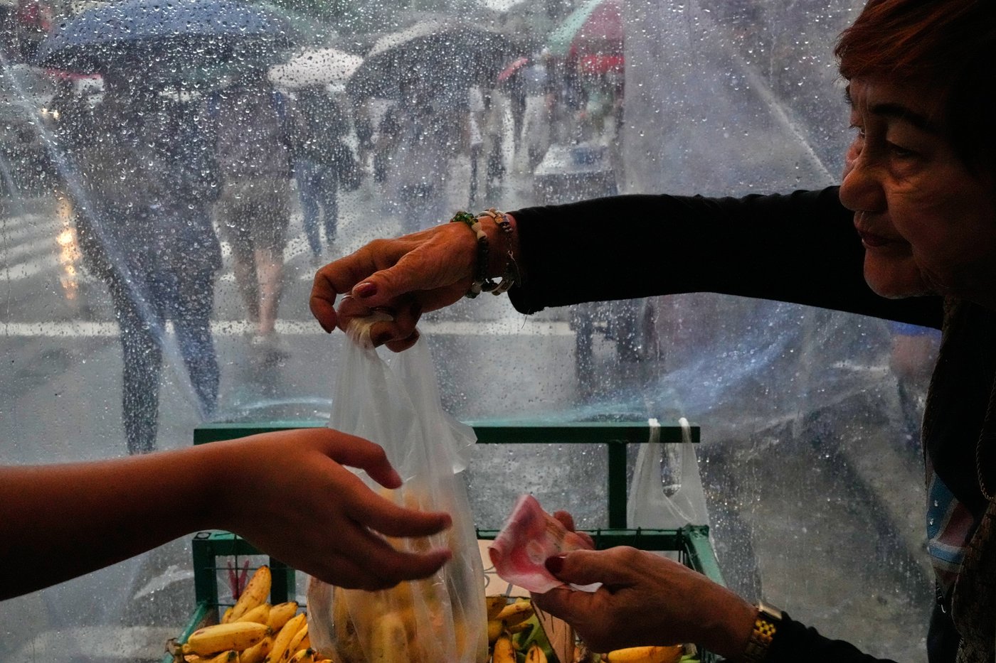 Daily life around the world, in photos | iNFOnews.ca