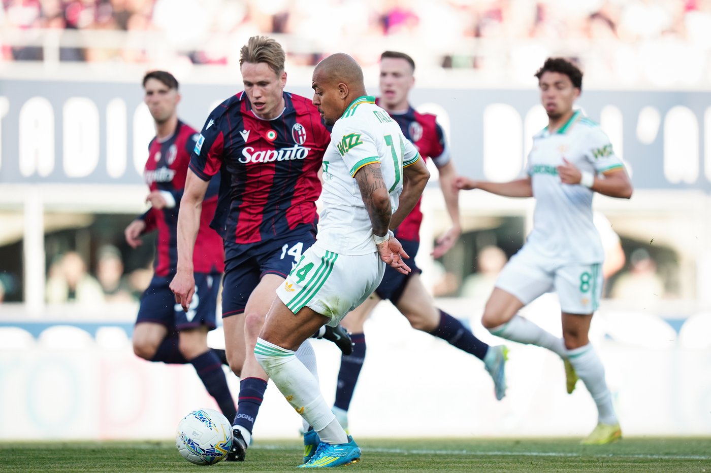 Roma’s week of turmoil ends with Malen leading a win at Bologna | iNFOnews.ca