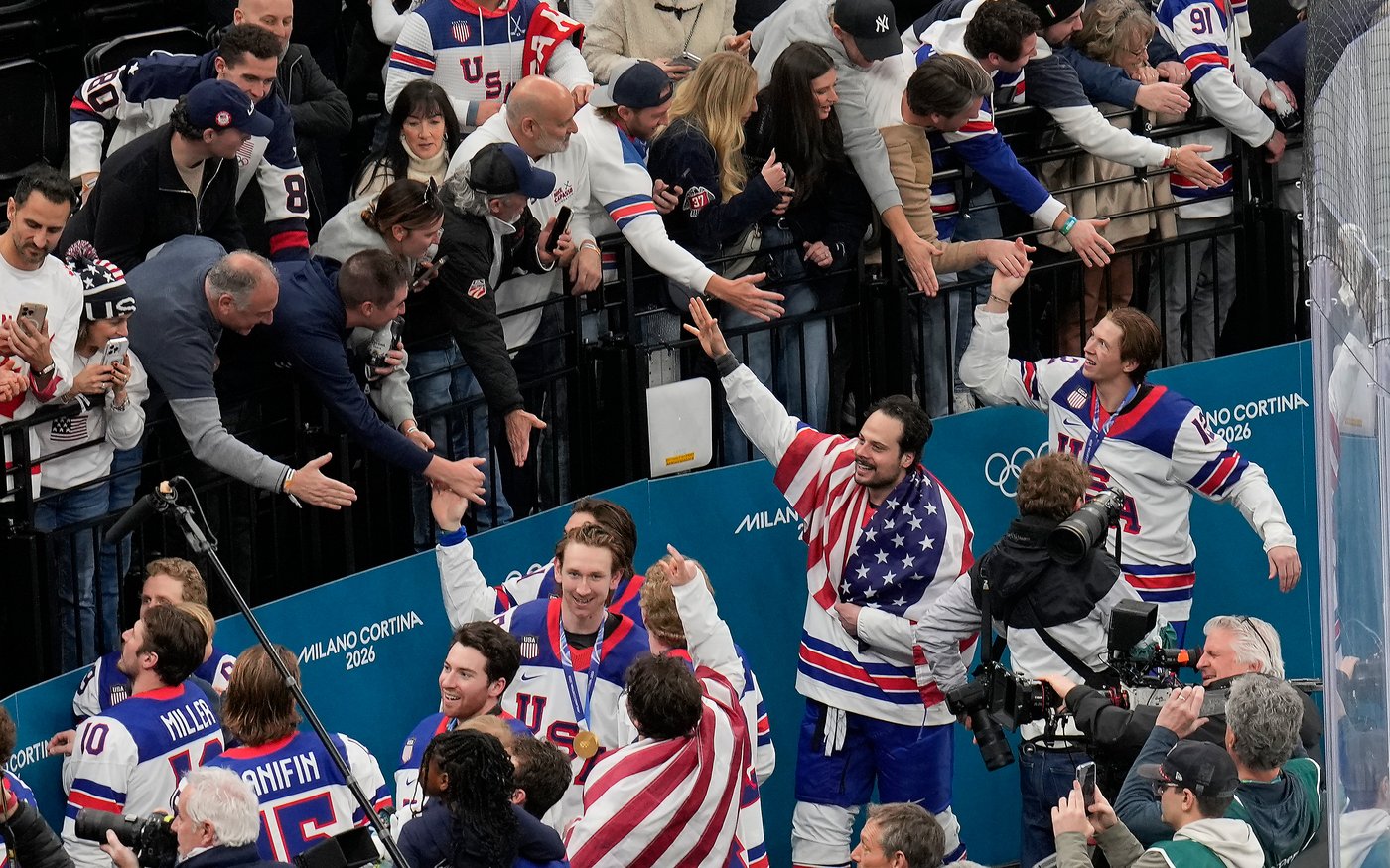 Cheers across U.S. after men win first Olympic hockey gold since 1980 | iNFOnews.ca