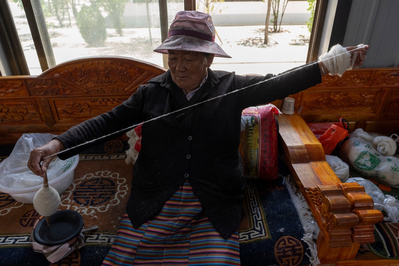 A Tibetan cooperative keeps a centuries-old weaving tradition alive | iNFOnews.ca