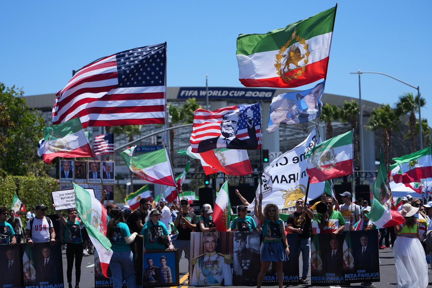 Iranian Americans protest for change outside Iran's World Cup match, in photos | iNFOnews.ca