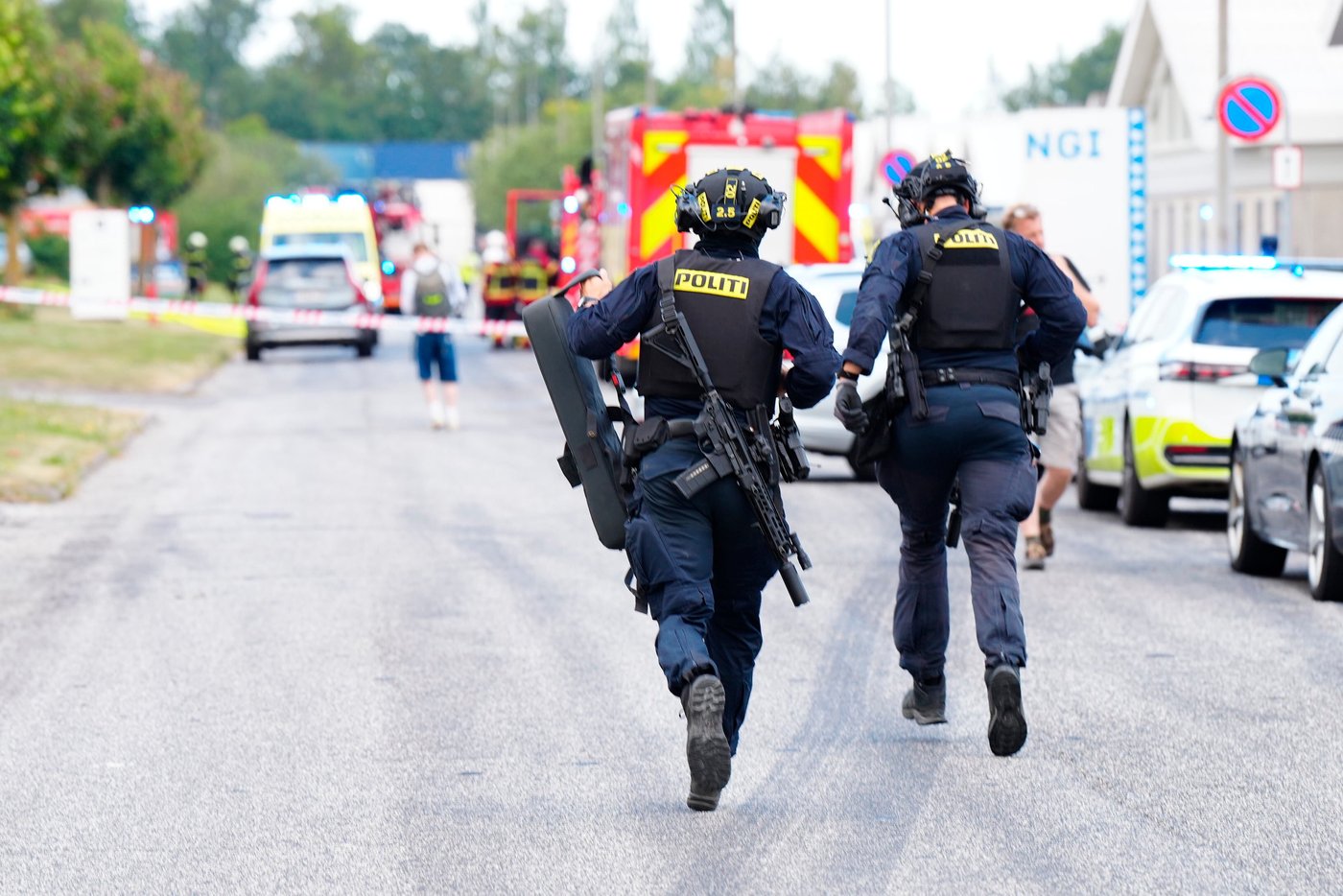 Danish police officer and 2 others shot, including suspected perpetrator. One person was killed | iNFOnews.ca