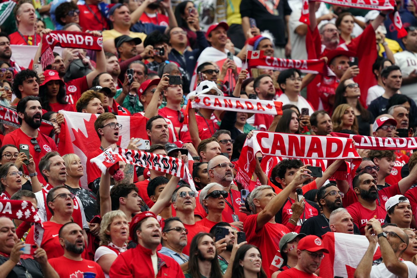 Fans erupt with joy after Canada defeats South Africa in World Cup knockout game | iNFOnews.ca
