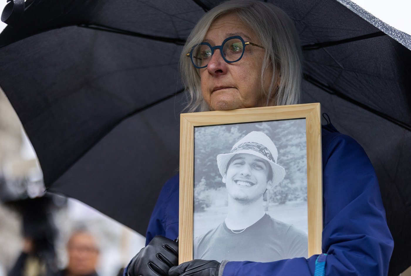 'Desperately missed' victims honoured as B.C. marks 10 years of toxic drug emergency | iN420 'Desperately missed' victims honoured as B.C. marks 10 years of toxic drug emergency | iN420