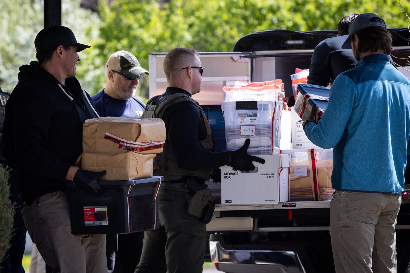 Agents armed with search warrants keep focus on Minnesota in public fraud probe | iNFOnews.ca