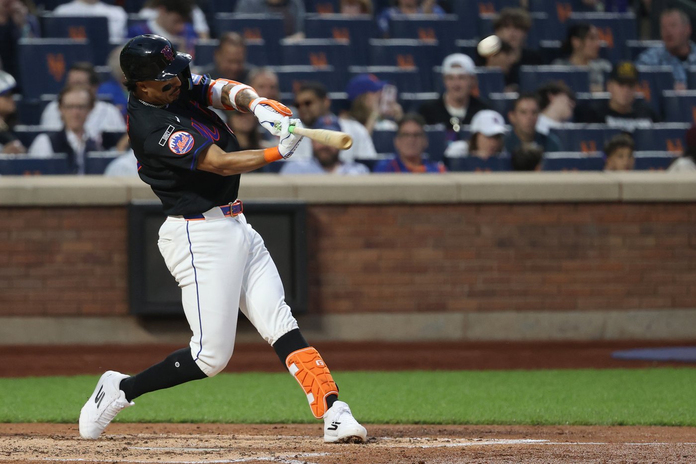 MJ Melendez comes off the bench and powers the Mets past the Marlins 9-7 in 10 innings | iNFOnews.ca