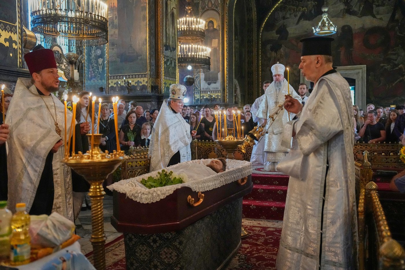 Ukraine honors its 'collector of souls' volunteer killed while recovering the war dead | iNFOnews.ca Ukraine honors its 'collector of souls' volunteer killed while recovering the war dead | iNFOnews.ca