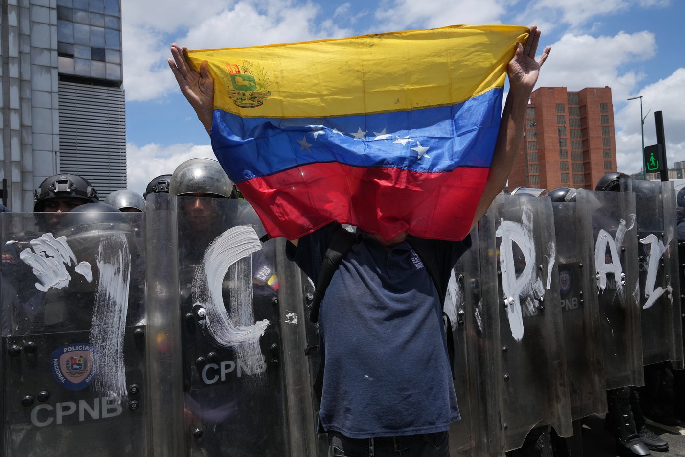 Venezuela plans to free 300 people including some whose detentions are considered politically based | iNFOnews.ca Venezuela plans to free 300 people including some whose detentions are considered politically based | iNFOnews.ca