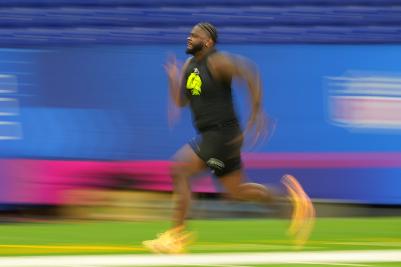 Potential first-round draft pick Caleb Banks is at his best with both feet on the ground | iNFOnews.ca