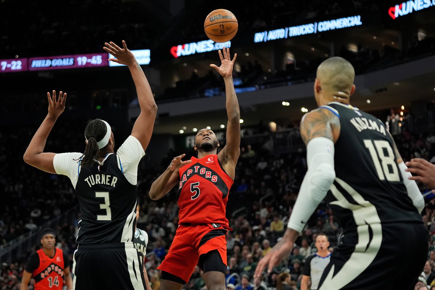 Raptors snap Bucks' three-game streak with 122-94 road win | iNFOnews.ca Raptors snap Bucks' three-game streak with 122-94 road win | iNFOnews.ca