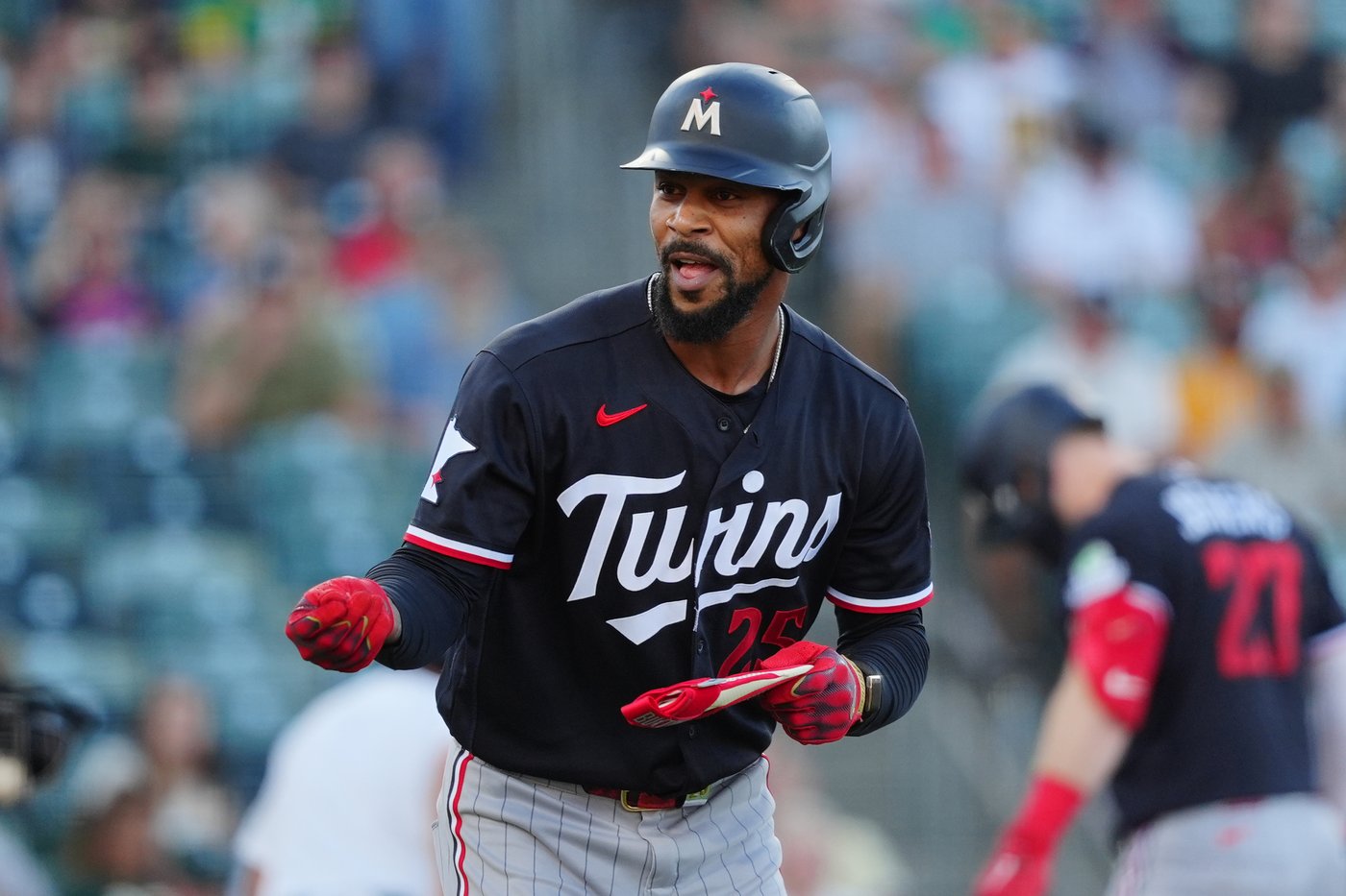 Zebby Matthews and Josh Bell lift Minnesota Twins to 9-6 win over Athletics | iNFOnews.ca