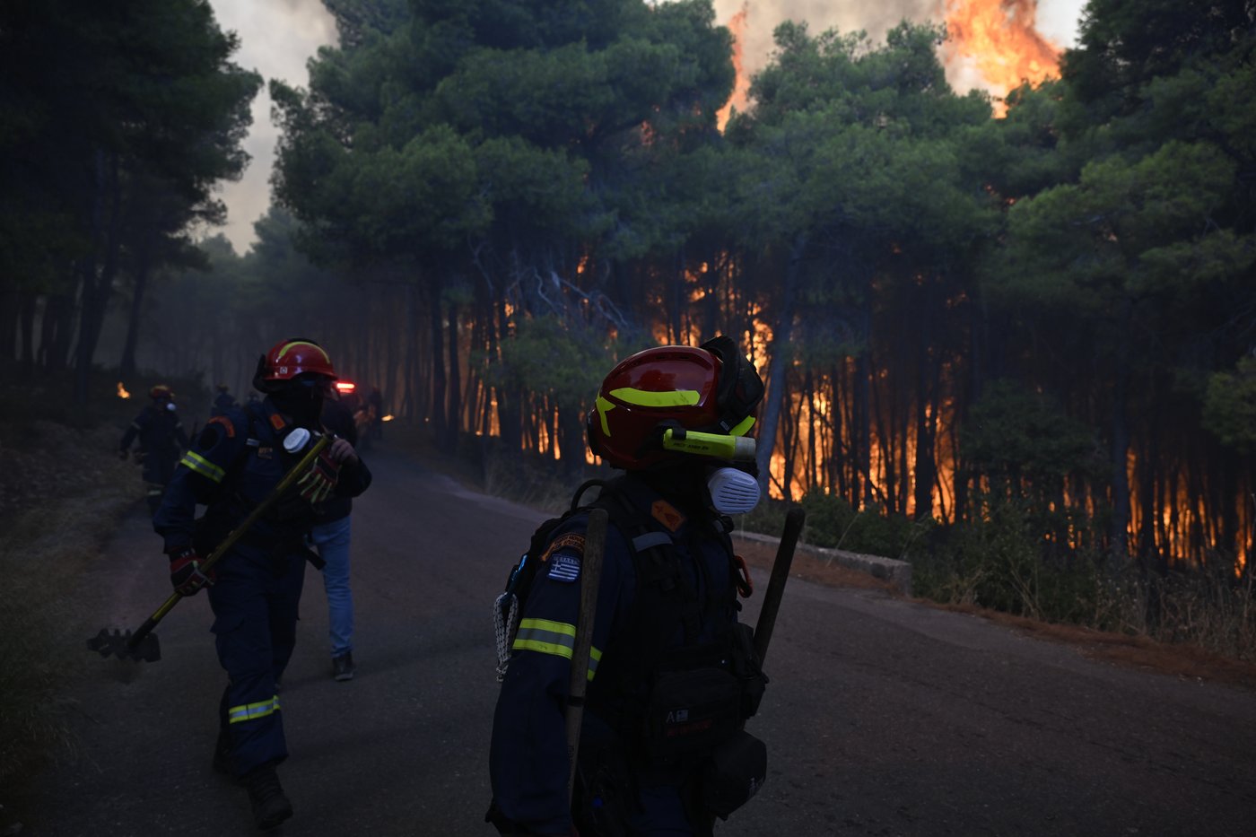 Europe’s wildfire crisis eases in west as danger shifts east to Greece | iNFOnews.ca Europe’s wildfire crisis eases in west as danger shifts east to Greece | iNFOnews.ca