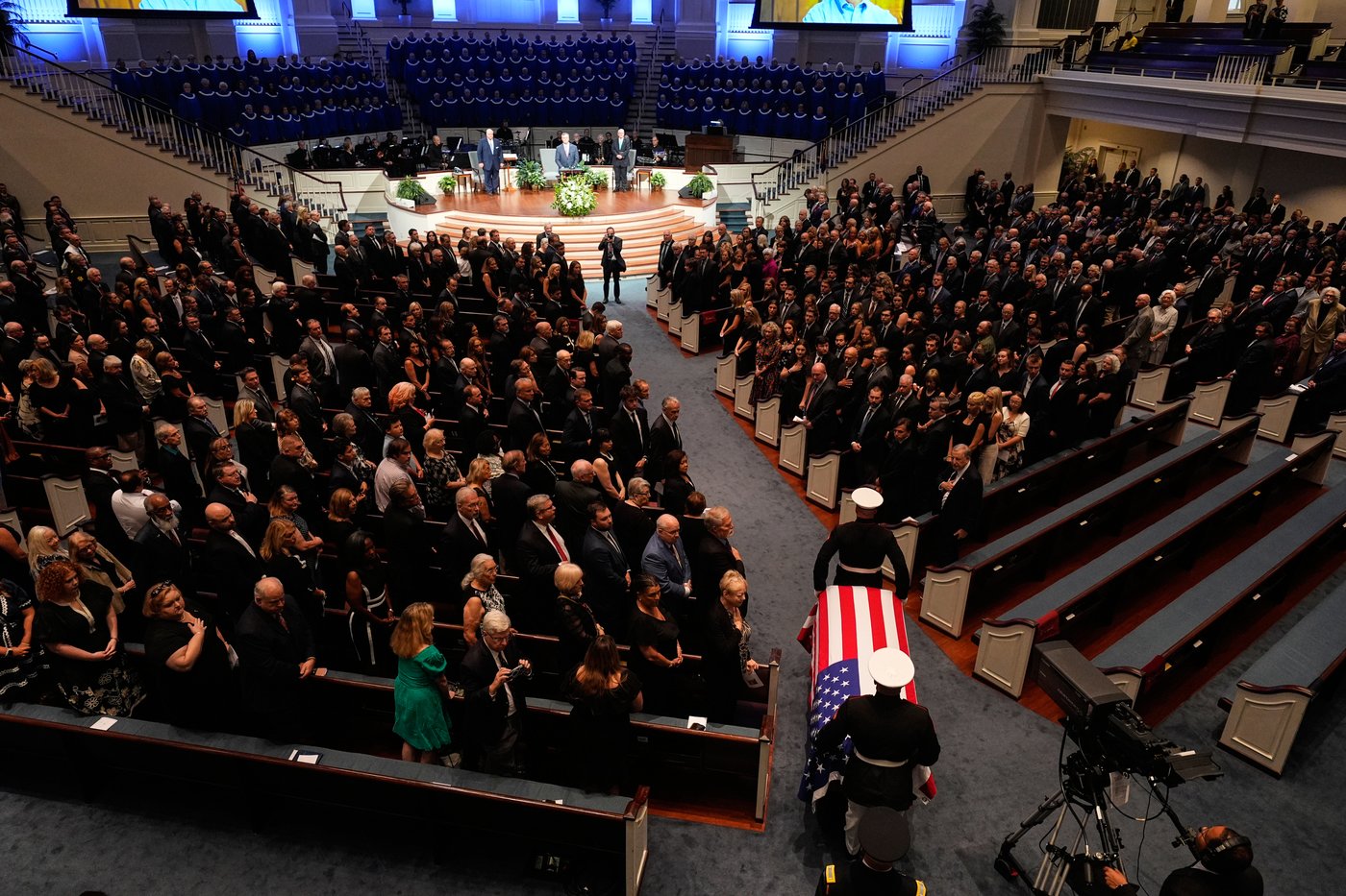 Lindsey Graham honored with memorial services, in photos | iNFOnews.ca