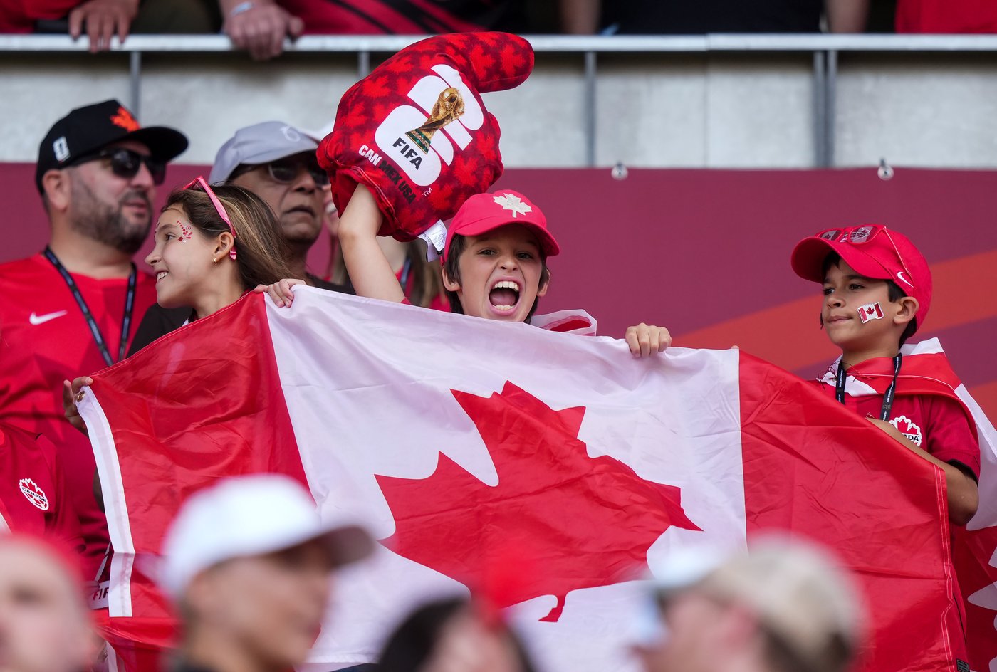 Canada earns first-ever World Cup point after 1-1 draw with Bosnia-Herzegovina | iNFOnews.ca Canada earns first-ever World Cup point after 1-1 draw with Bosnia-Herzegovina | iNFOnews.ca
