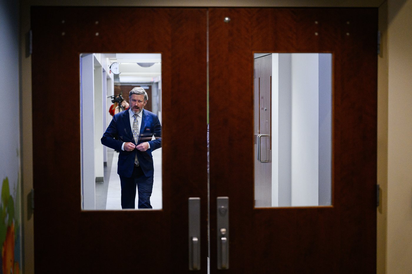 Kentucky Republicans love Trump. Will they ignore him and reelect Thomas Massie? | iNFOnews.ca