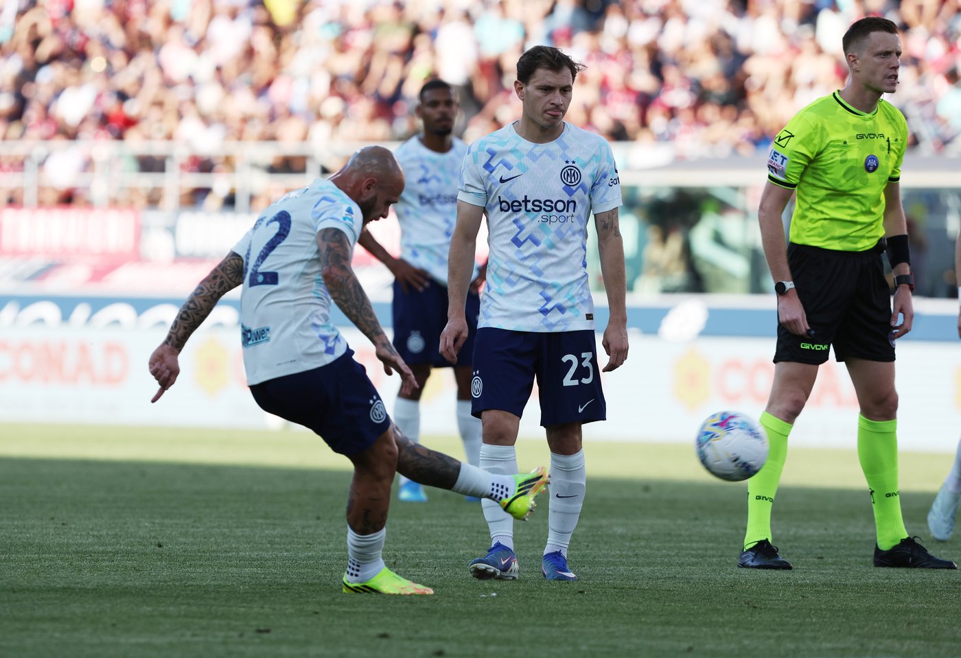 Dimarco caps Serie A MVP honor with a stunning free kick in Inter Milan’s finale | iNFOnews.ca Dimarco caps Serie A MVP honor with a stunning free kick in Inter Milan’s finale | iNFOnews.ca