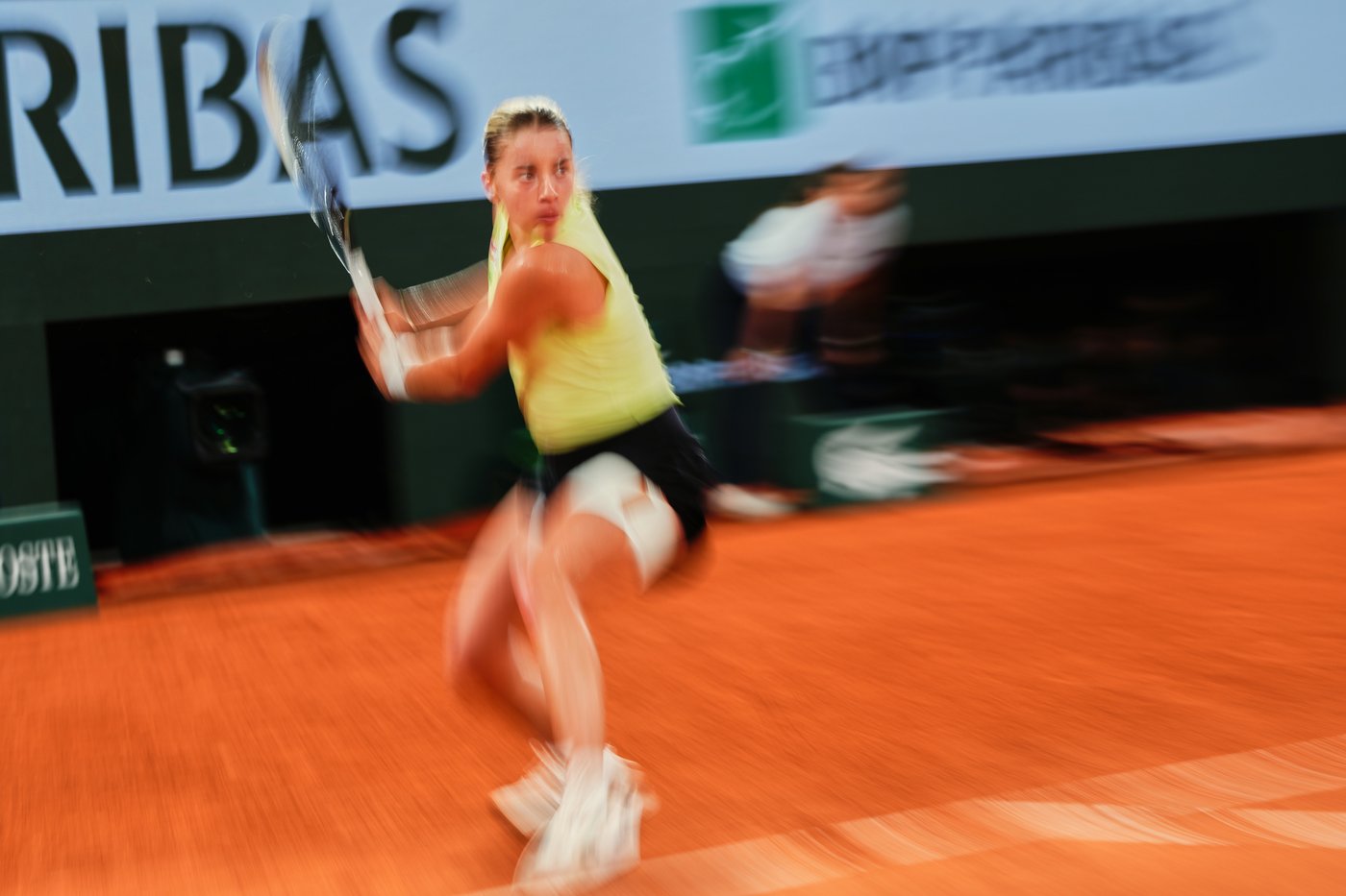 Mirra Andreeva's new calm meets surprise package Maja Chwalinska in French Open final | iNFOnews.ca