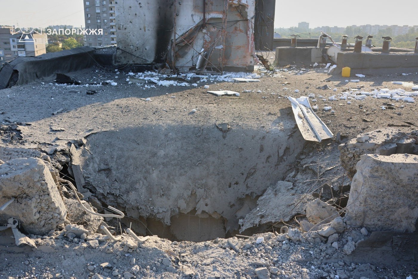 Ukraine strikes more oil facilities deep inside Russia, Zelenskyy says | iNFOnews.ca Ukraine strikes more oil facilities deep inside Russia, Zelenskyy says | iNFOnews.ca