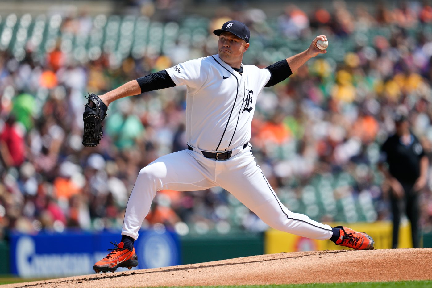 Tarik Skubal gets standing ovations in possible Tigers farewell, then team blows 7-0 lead | iNFOnews.ca