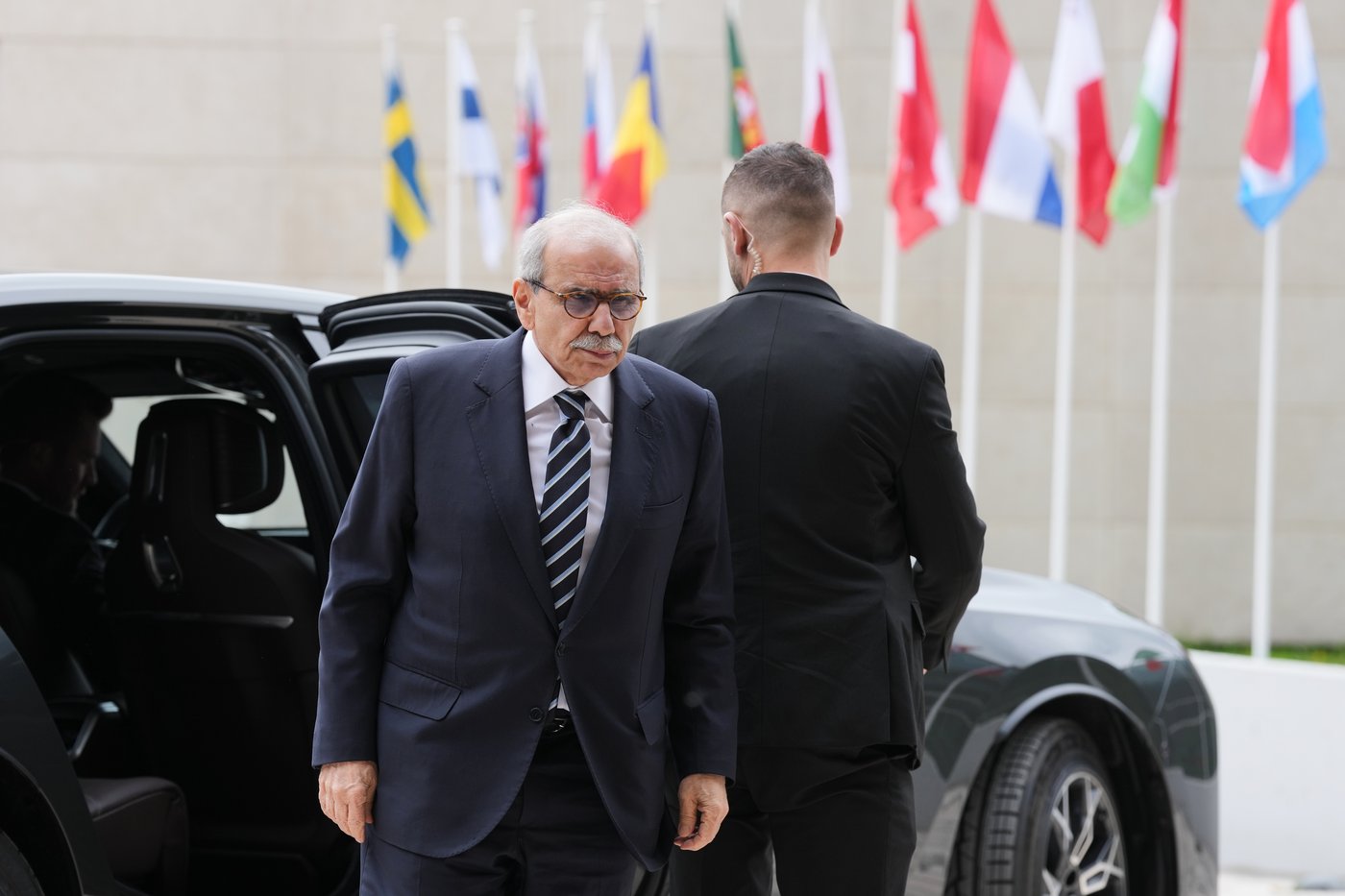 Macron to reaffirm commitment to Lebanese ceasefire and sovereignty in Paris talks | iNFOnews.ca