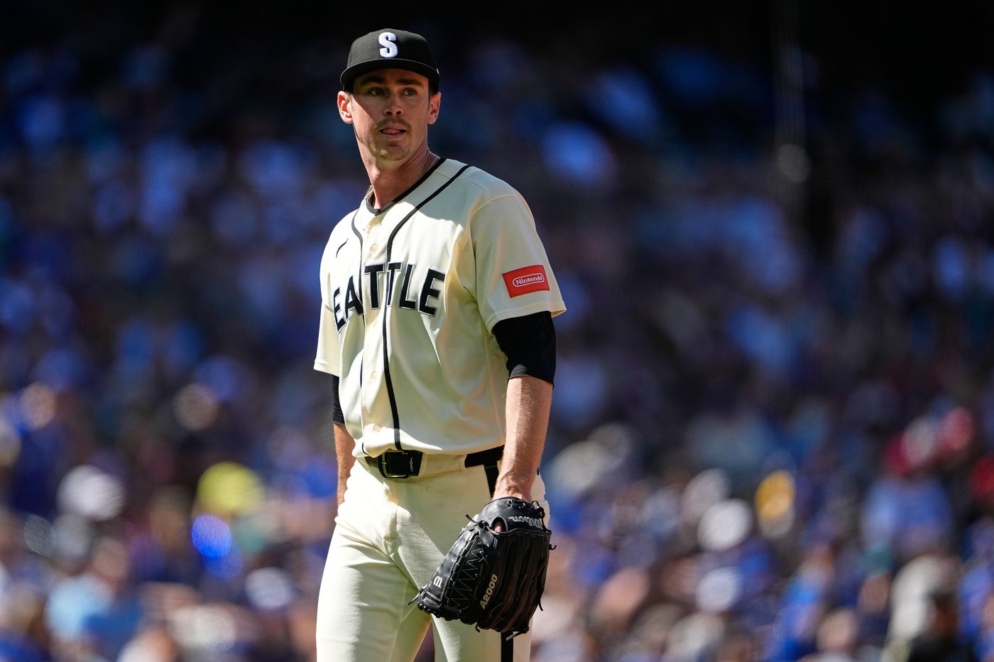 Hancock, Mariners blank Blue Jays 4-0; Garver hits two-run homer | iNFOnews.ca