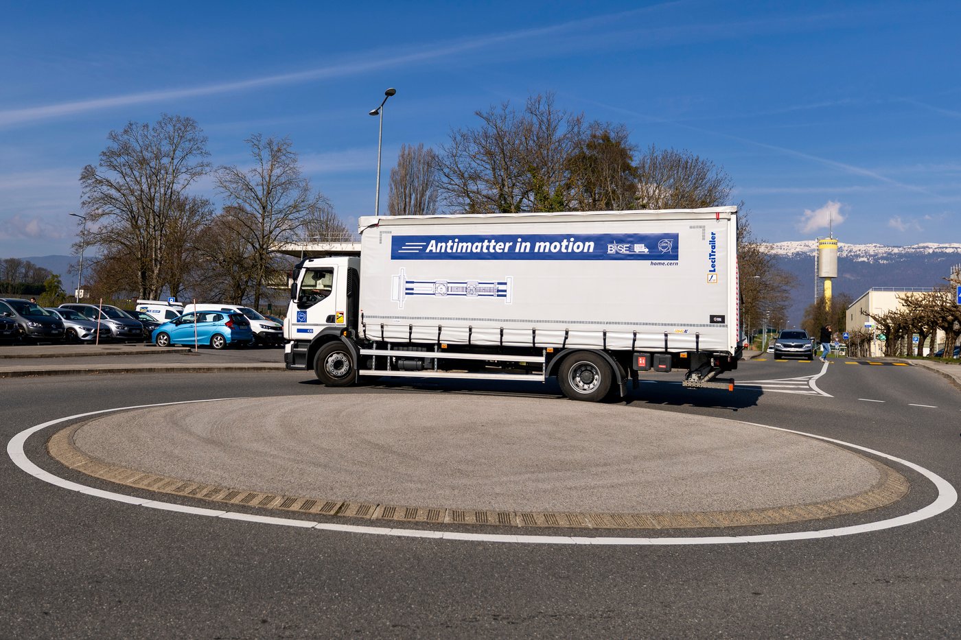 Geneva's CERN hails delicate test on transporting antimatter as a scientific success | iNFOnews.ca