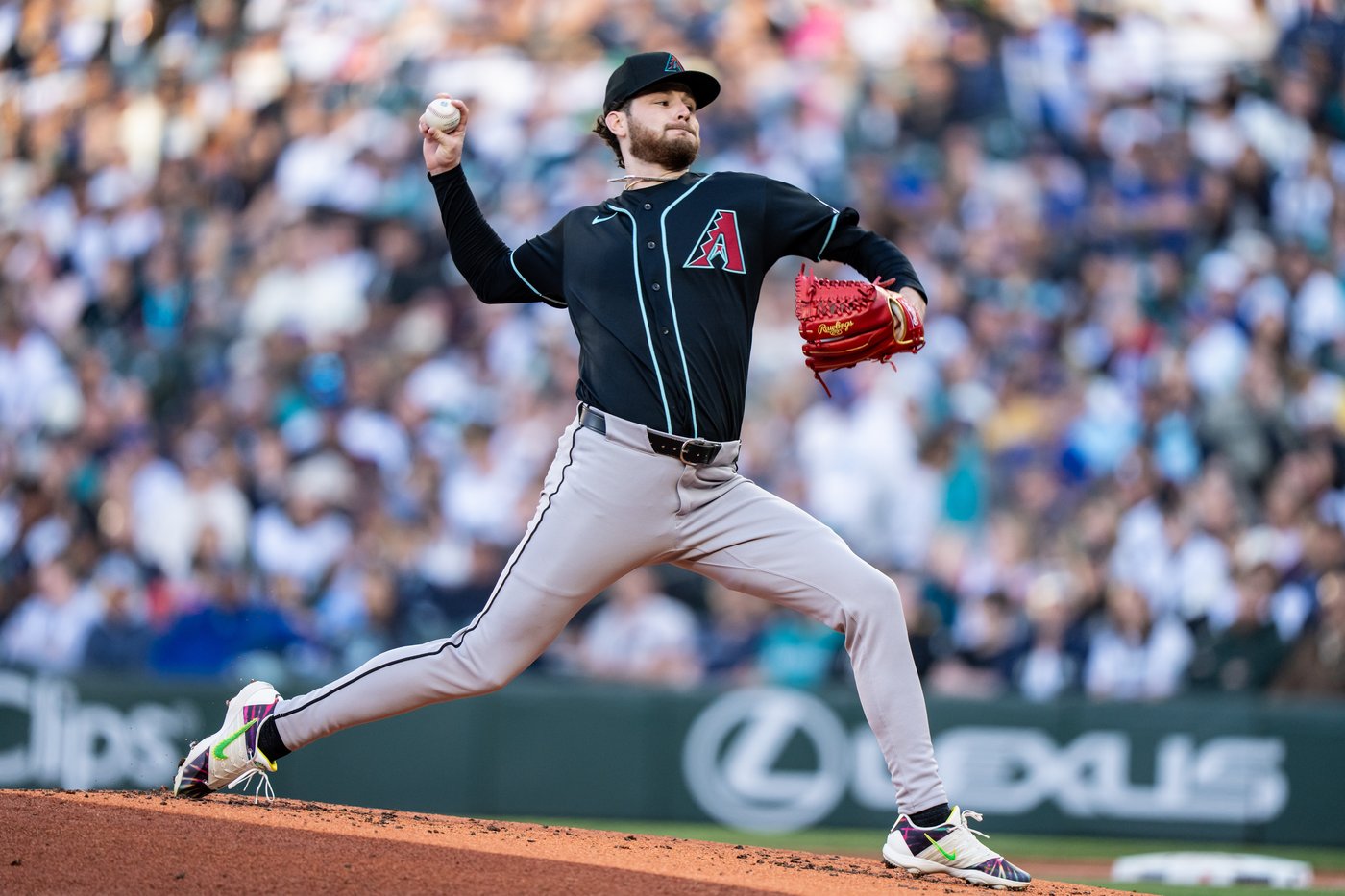 Mariners hit 4 homers for 2nd straight game, beat Diamondbacks 5-1 | iNFOnews.ca