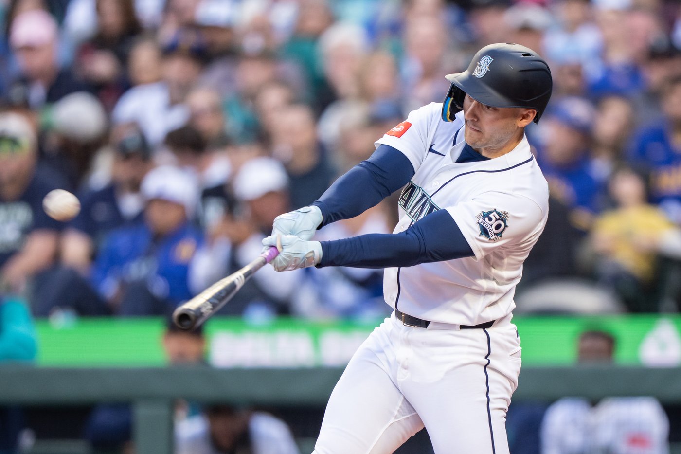 Mariners hit 4 homers for 2nd straight game, beat Diamondbacks 5-1 | iNFOnews.ca