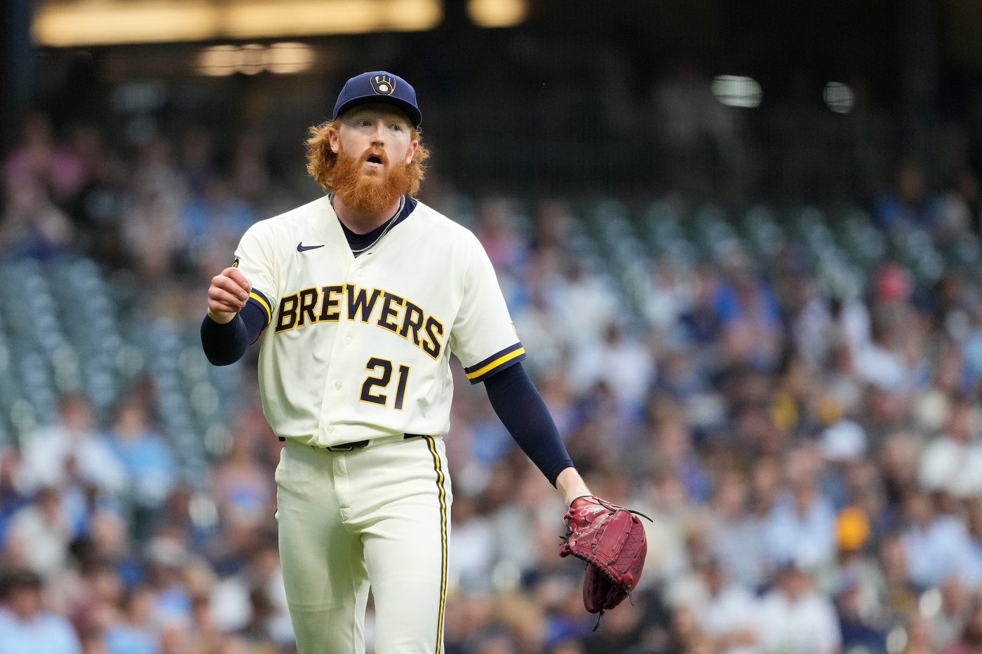Mariners bounce back from humiliating loss, pound Dustin May early to beat Brewers 7-5 | iNFOnews.ca Mariners bounce back from humiliating loss, pound Dustin May early to beat Brewers 7-5 | iNFOnews.ca