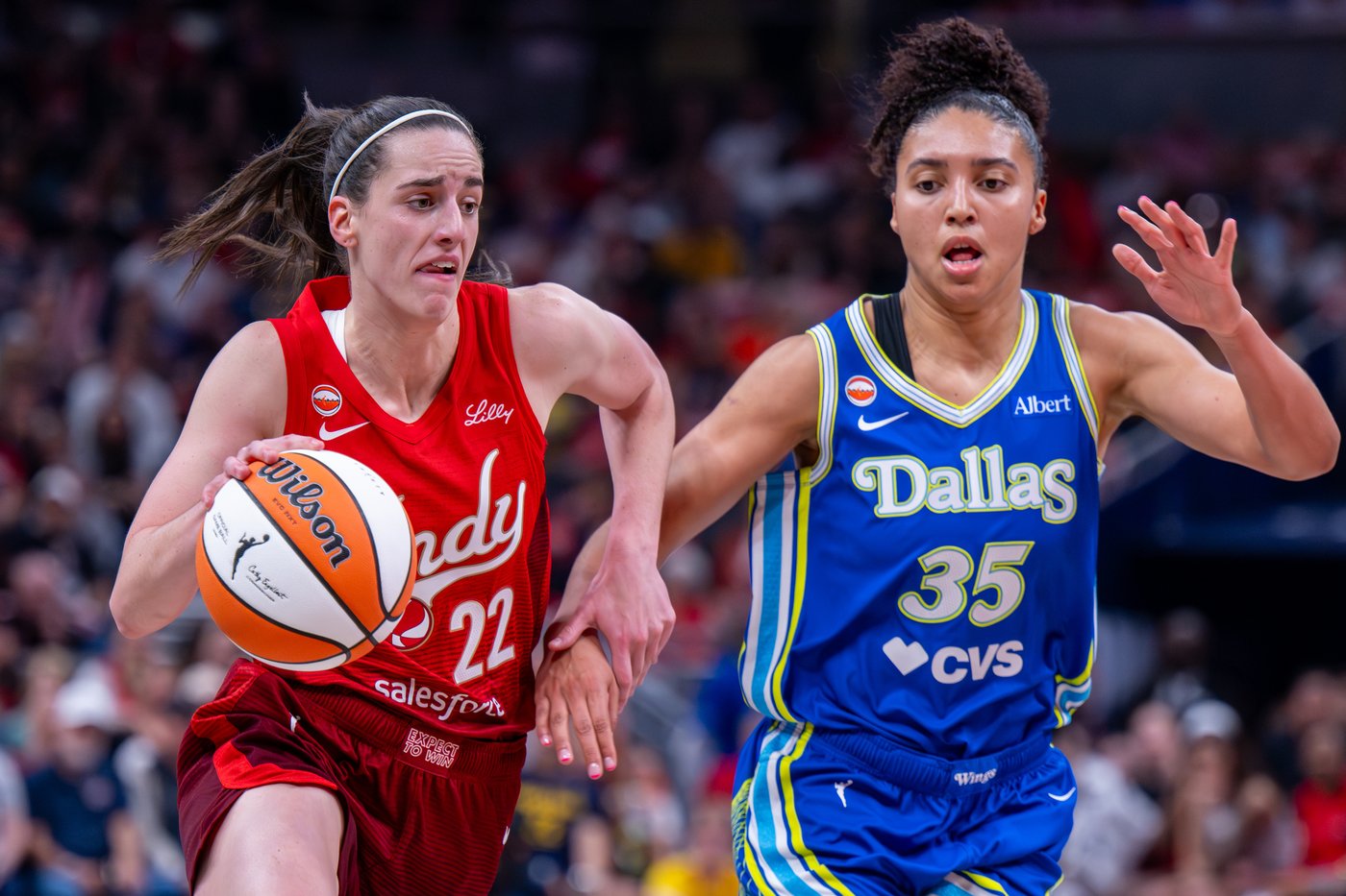 Ogunbowale and Bueckers hold off Clark's Fever as Wings win highly anticipated season opener 107-104 | iNFOnews.ca