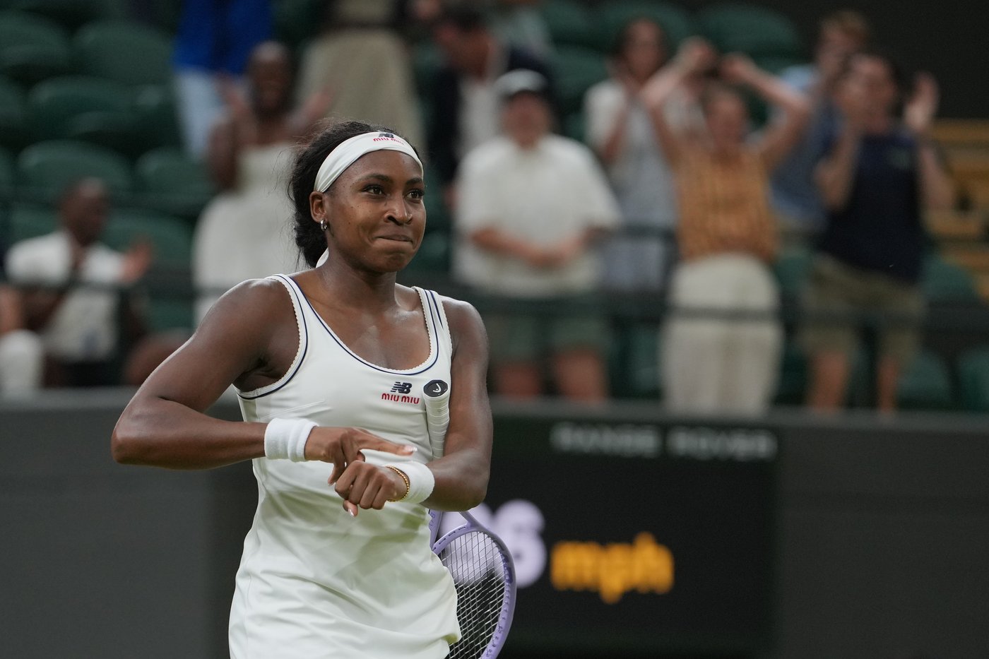 Coco Gauff's buzzer-beater at Wimbledon reminds her of Kawhi Leonard’s shot | iNFOnews.ca Coco Gauff's buzzer-beater at Wimbledon reminds her of Kawhi Leonard’s shot | iNFOnews.ca