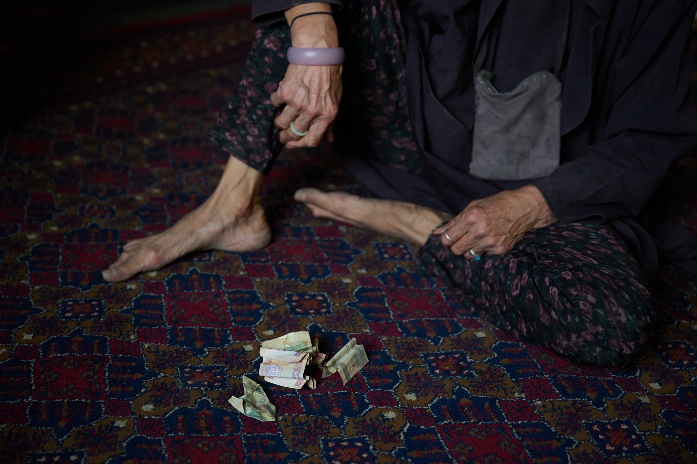 One woman's struggle to survive, 5 years after the Taliban took Kabul, in photos | iNFOnews.ca