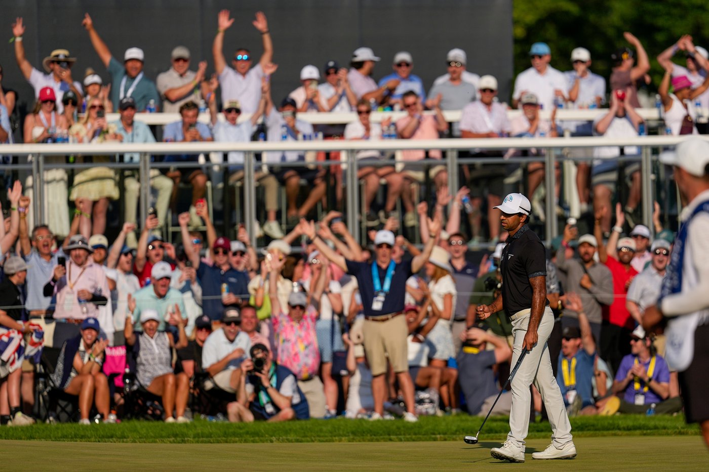 Aaron Rai runs away with the PGA Championship, first English-born winner in more than a century | iNFOnews.ca