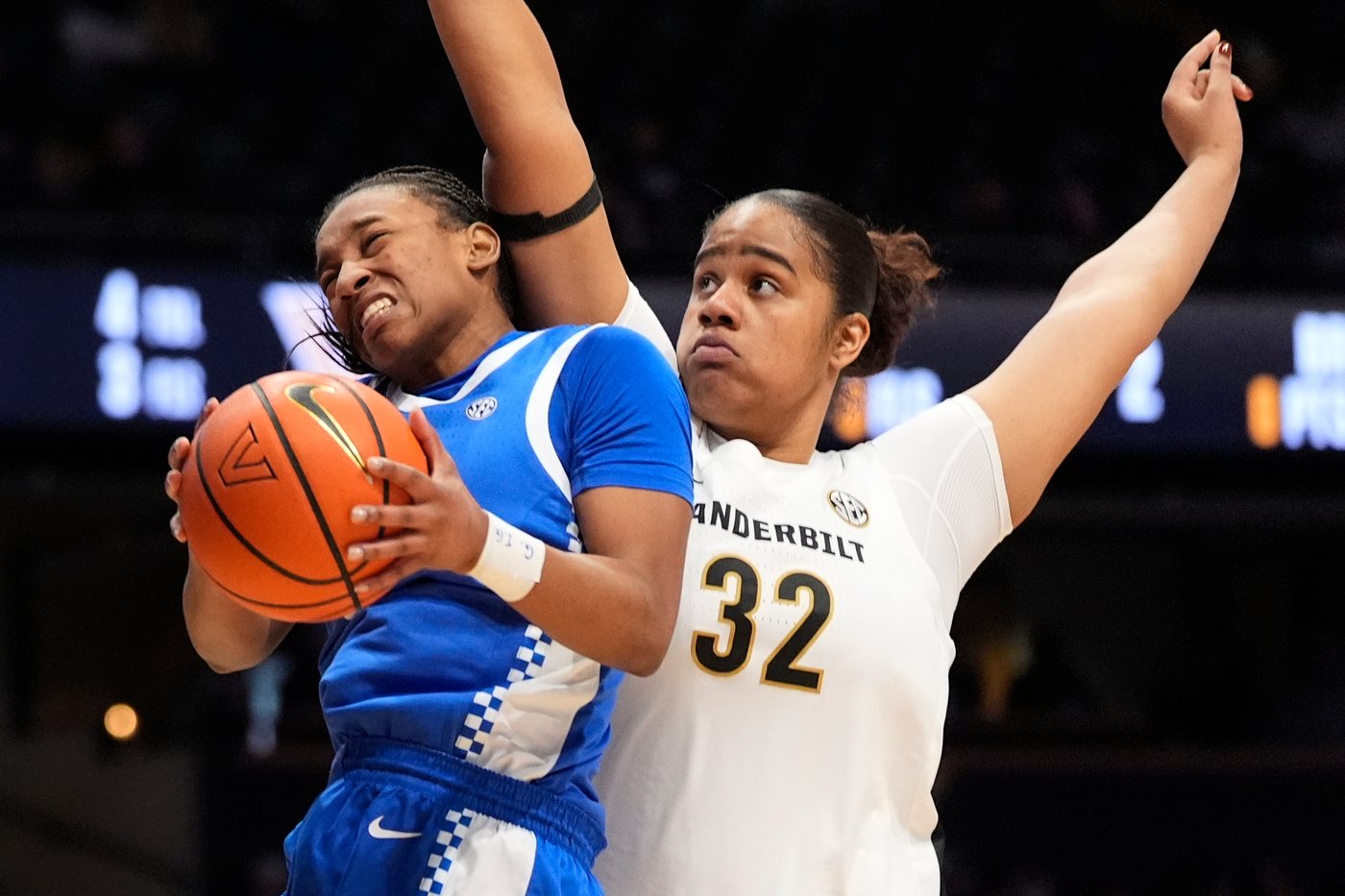 Mikayla Blakes scores 35 as No. 5 Vanderbilt survives No. 16 Kentucky 81-79 on late stop | iNFOnews.ca