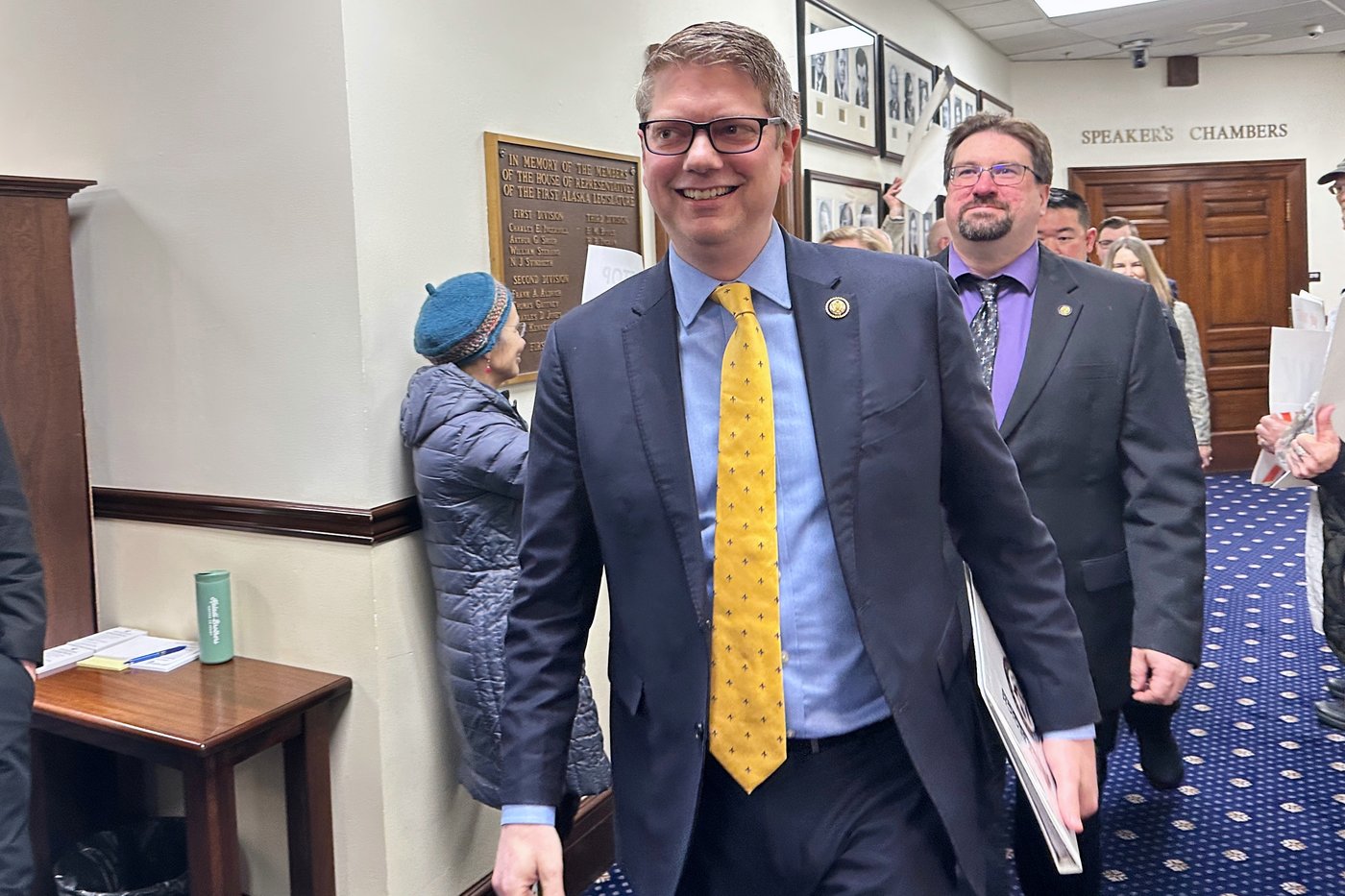 2 Dan Sullivans face off in Alaska's US Senate primary, which also features a former congresswoman | iNFOnews.ca