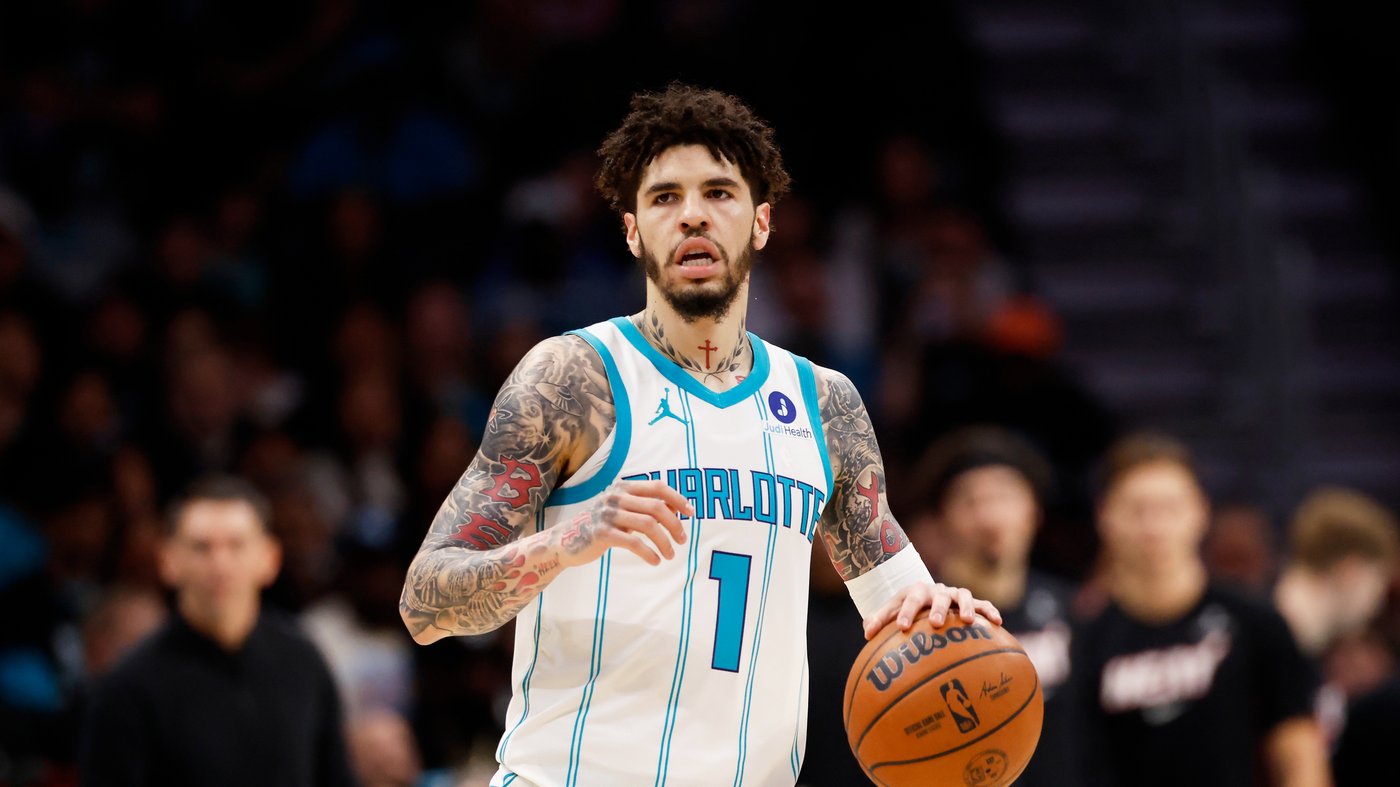 Hornets trade LaMelo Ball, Josh Green to Timberwolves for Naz Reid, draft picks, AP source says | iNFOnews.ca