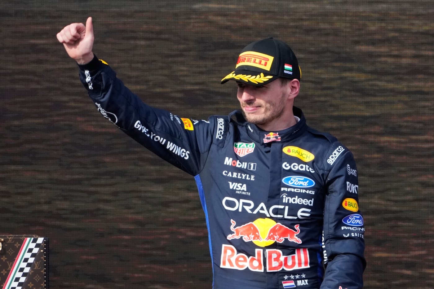 Max Verstappen extends contract with Red Bull to 2030 after he weighed up leaving F1 | iNFOnews.ca Max Verstappen extends contract with Red Bull to 2030 after he weighed up leaving F1 | iNFOnews.ca