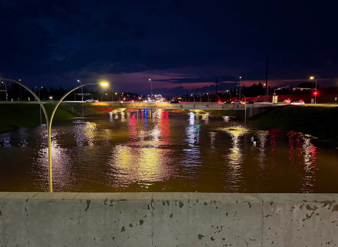 Edmonton sees wettest summer on record with endless rain, flooding and mosquitoes | iNFOnews.ca