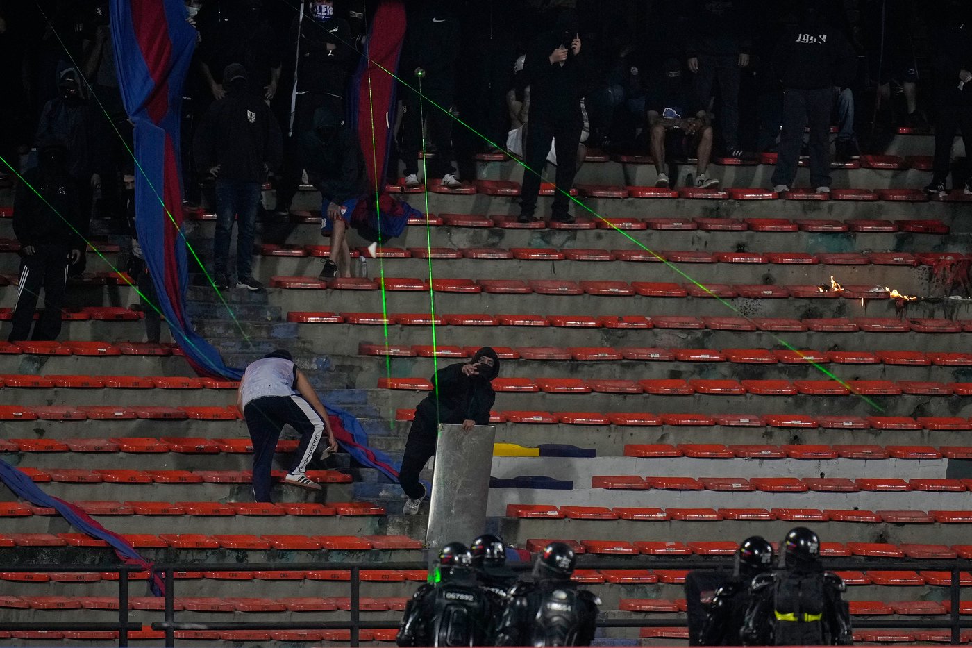 Copa Libertadores soccer match halted after just 3 minutes when fans protest with flares | iNFOnews.ca