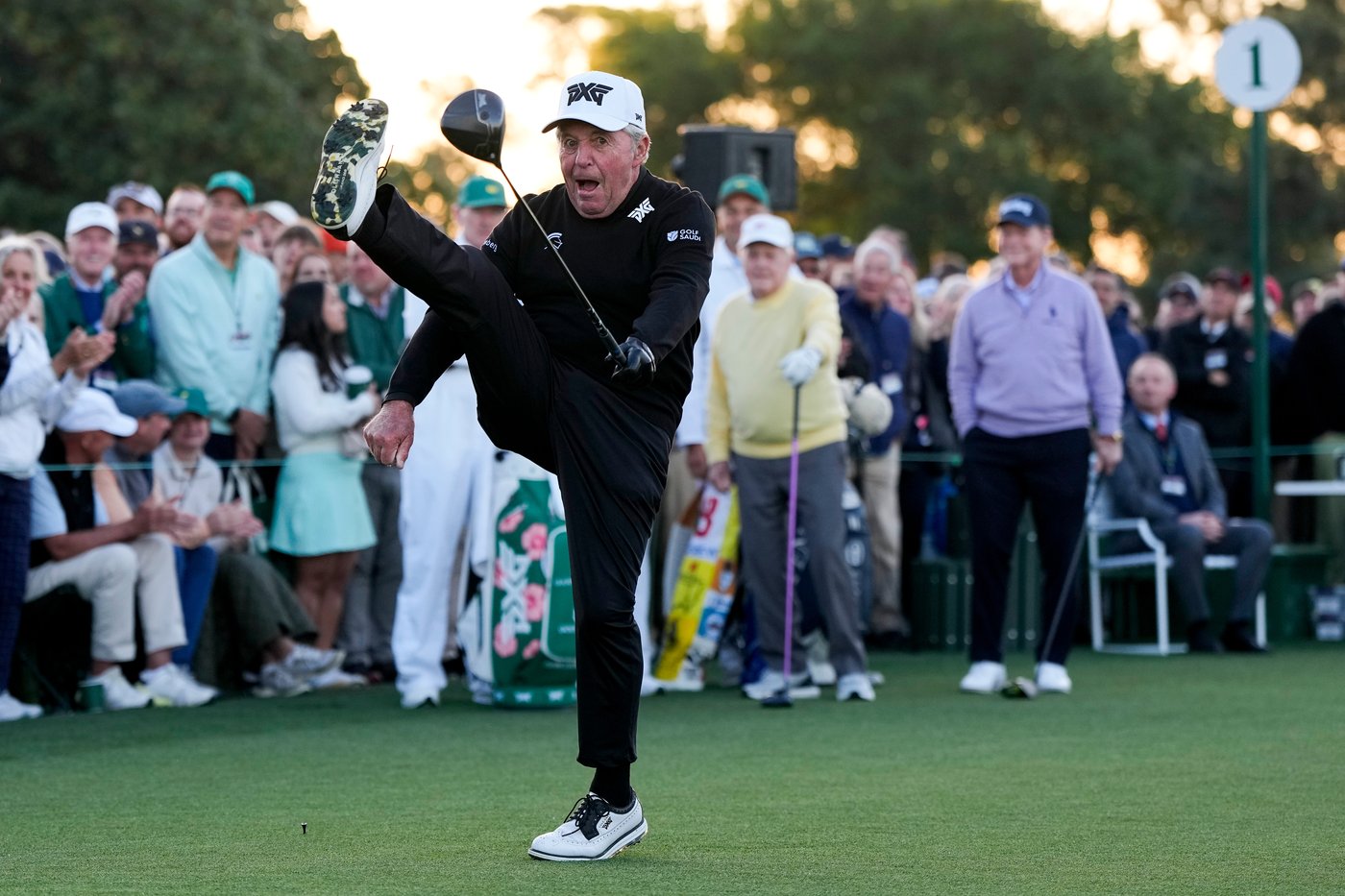 A wild hook and a big leg kick as Jack Nicklaus, Gary Player and Tom Watson open the Masters | iNFOnews.ca A wild hook and a big leg kick as Jack Nicklaus, Gary Player and Tom Watson open the Masters | iNFOnews.ca