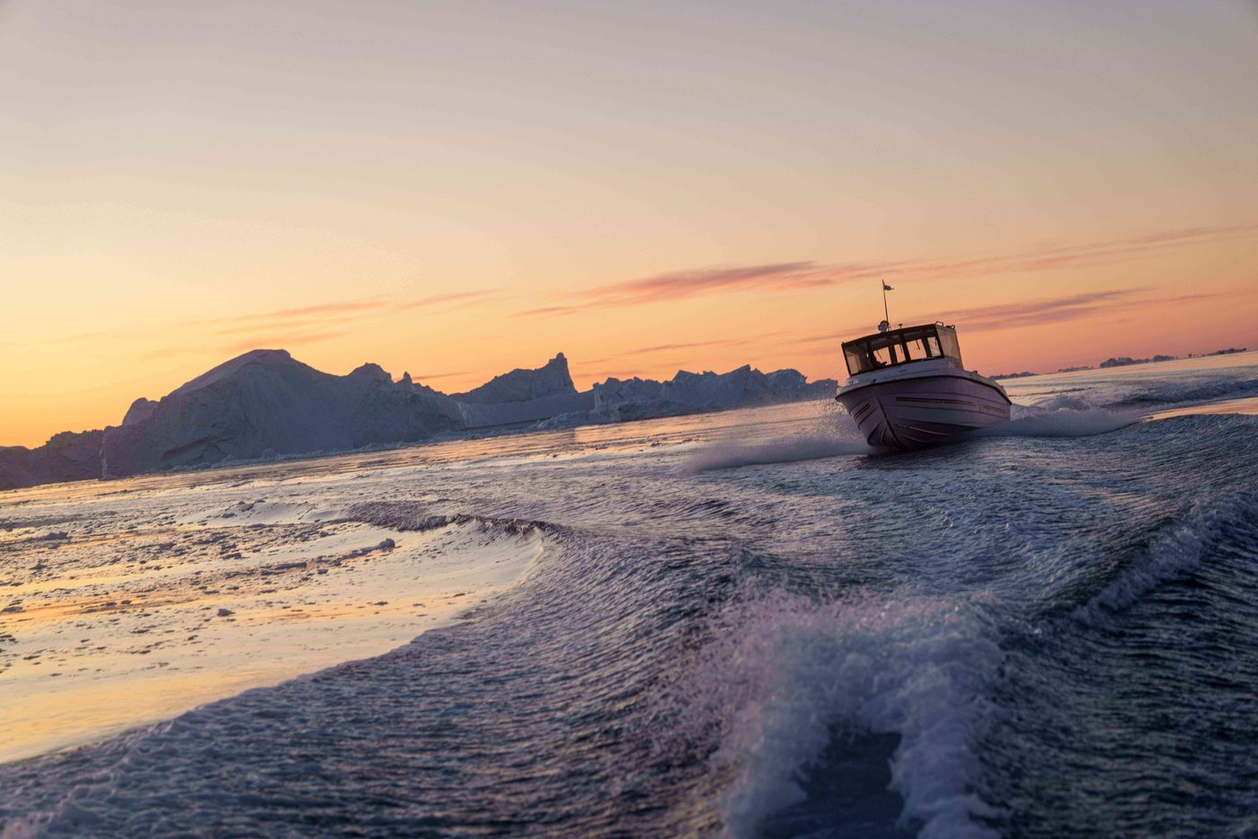 'It's too warm': Greenland's fishermen are under threat from climate change | iNFOnews.ca 'It's too warm': Greenland's fishermen are under threat from climate change | iNFOnews.ca