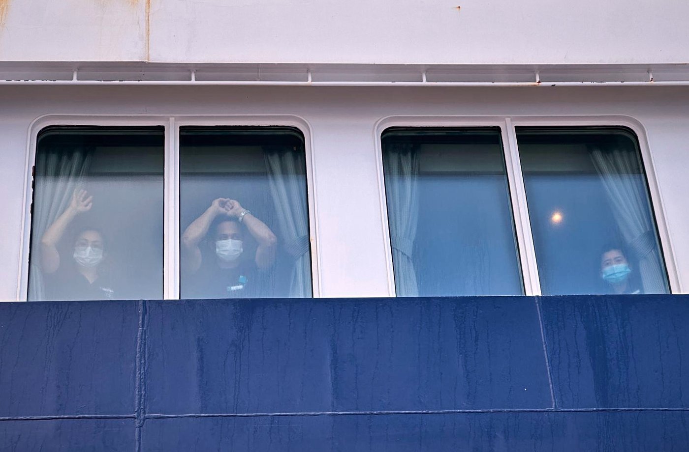 Onboard the hantavirus-stricken cruise ship, in photos | iNFOnews.ca