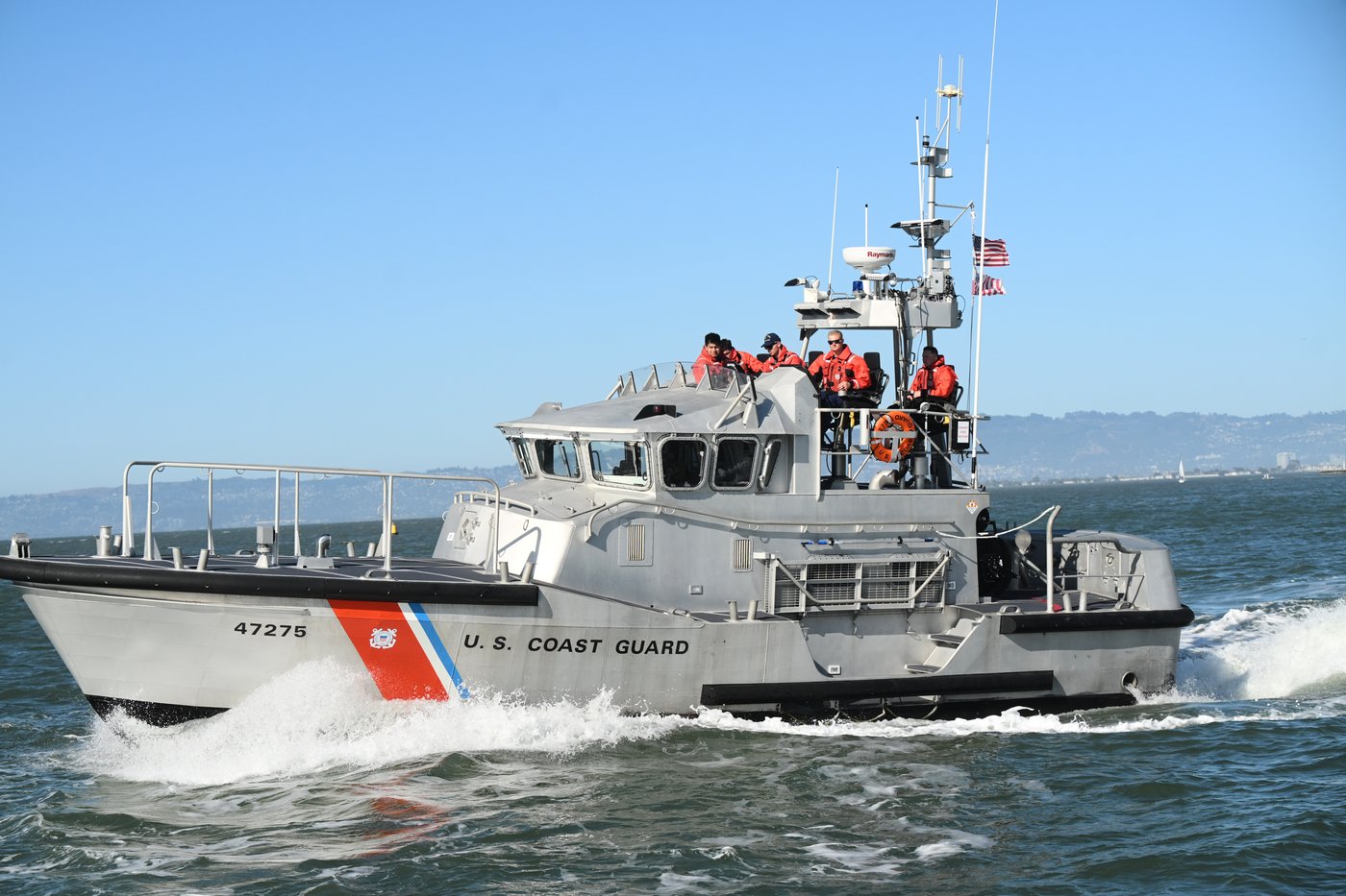 1 dead and 2 missing after boat sinks near Alcatraz Island off San Francisco | iNFOnews.ca 1 dead and 2 missing after boat sinks near Alcatraz Island off San Francisco | iNFOnews.ca