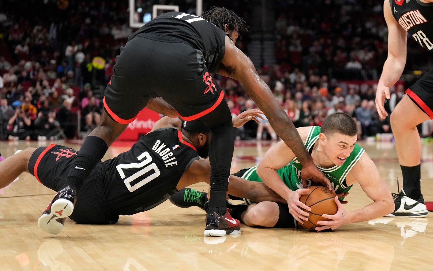 Derrick White's 28 points power Celtics to 114-93 win over Rockets | iNFOnews.ca