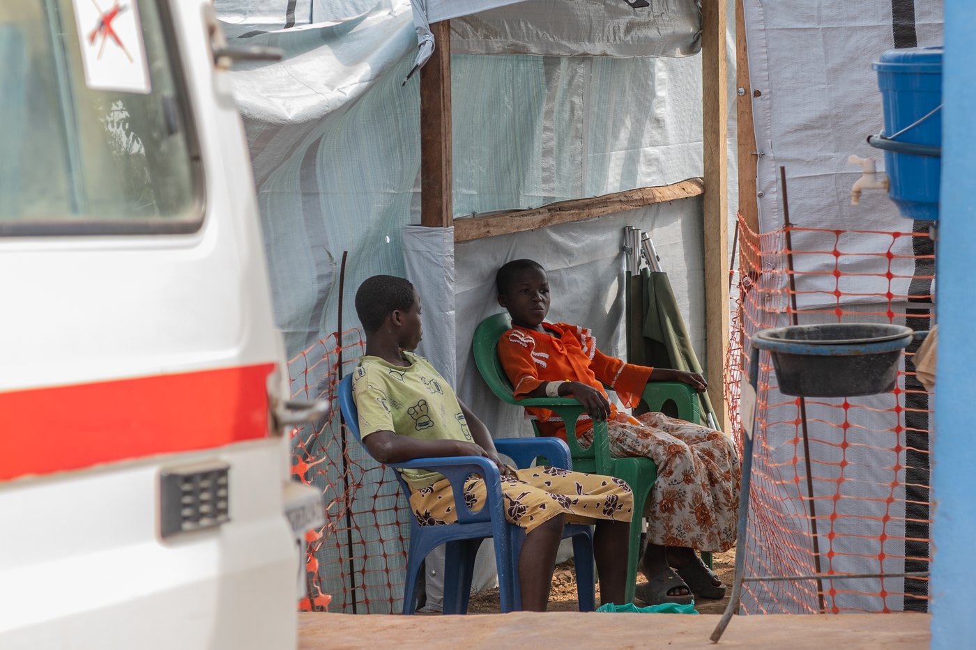 Ebola cases increase almost 40% in a week as death toll passes 200 | iNFOnews.ca