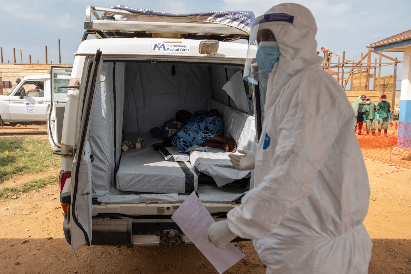 Ebola cases increase almost 40% in a week as death toll passes 200 | iNFOnews.ca